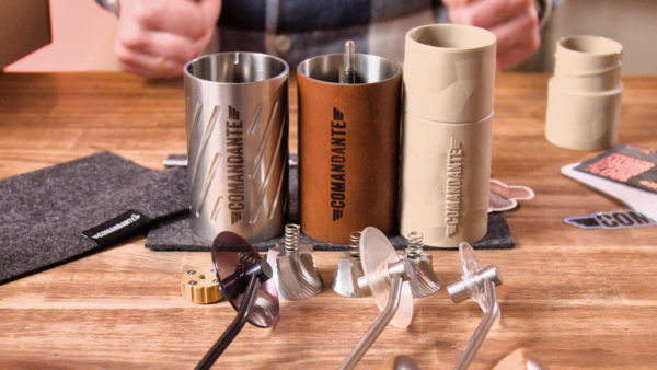 COMANDANTE C60 Baracuda - кавомолка